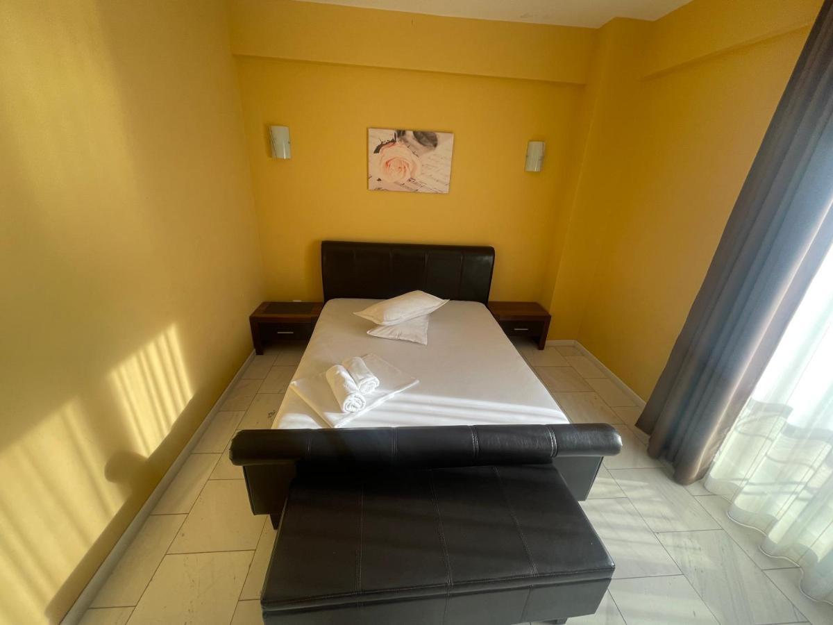 Sophia Lake View Suite Mamaia Dış mekan fotoğraf