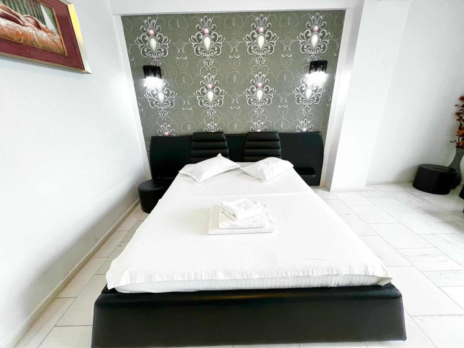 Sophia Lake View Suite Mamaia Dış mekan fotoğraf
