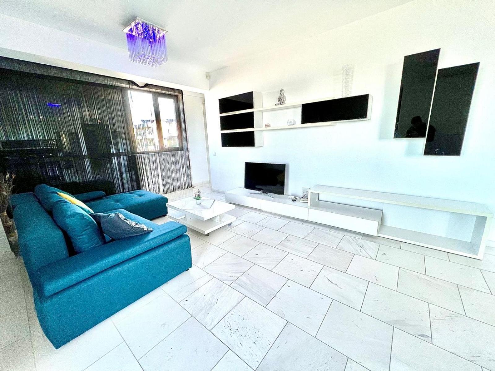 Sophia Lake View Suite Mamaia Dış mekan fotoğraf