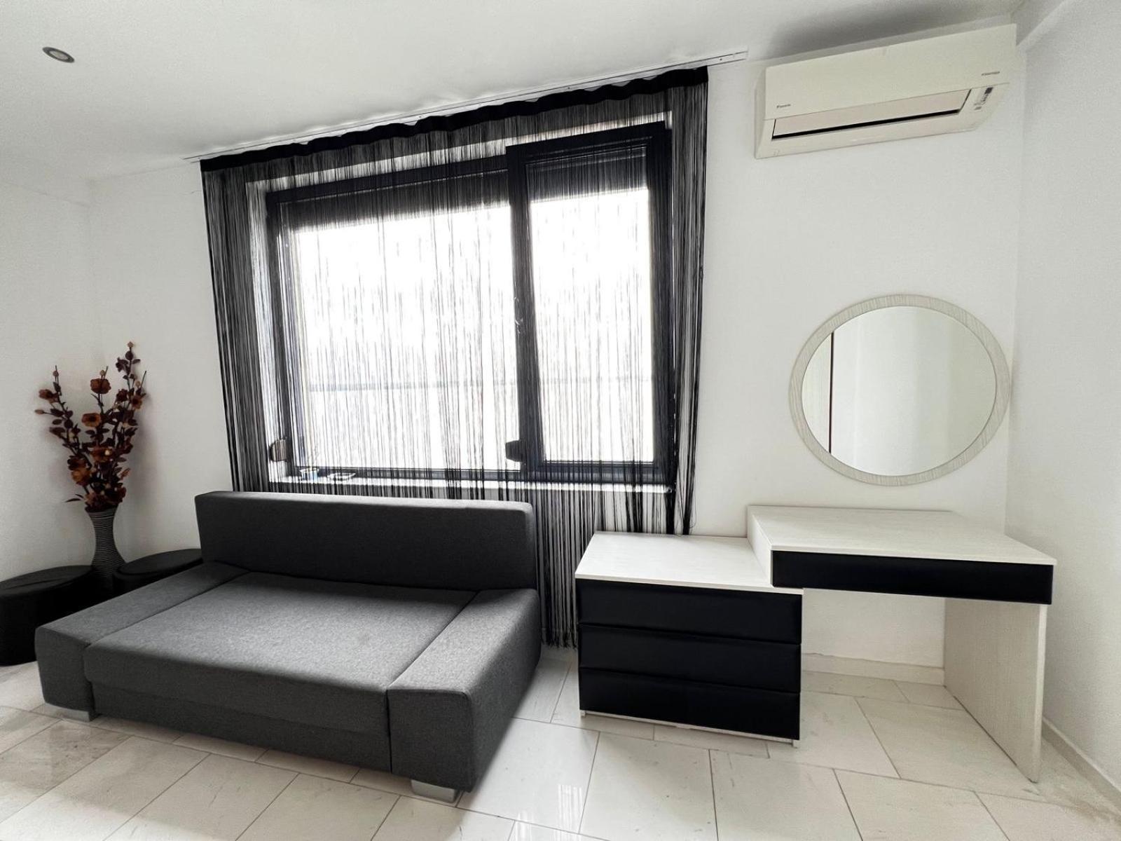 Sophia Lake View Suite Mamaia Dış mekan fotoğraf