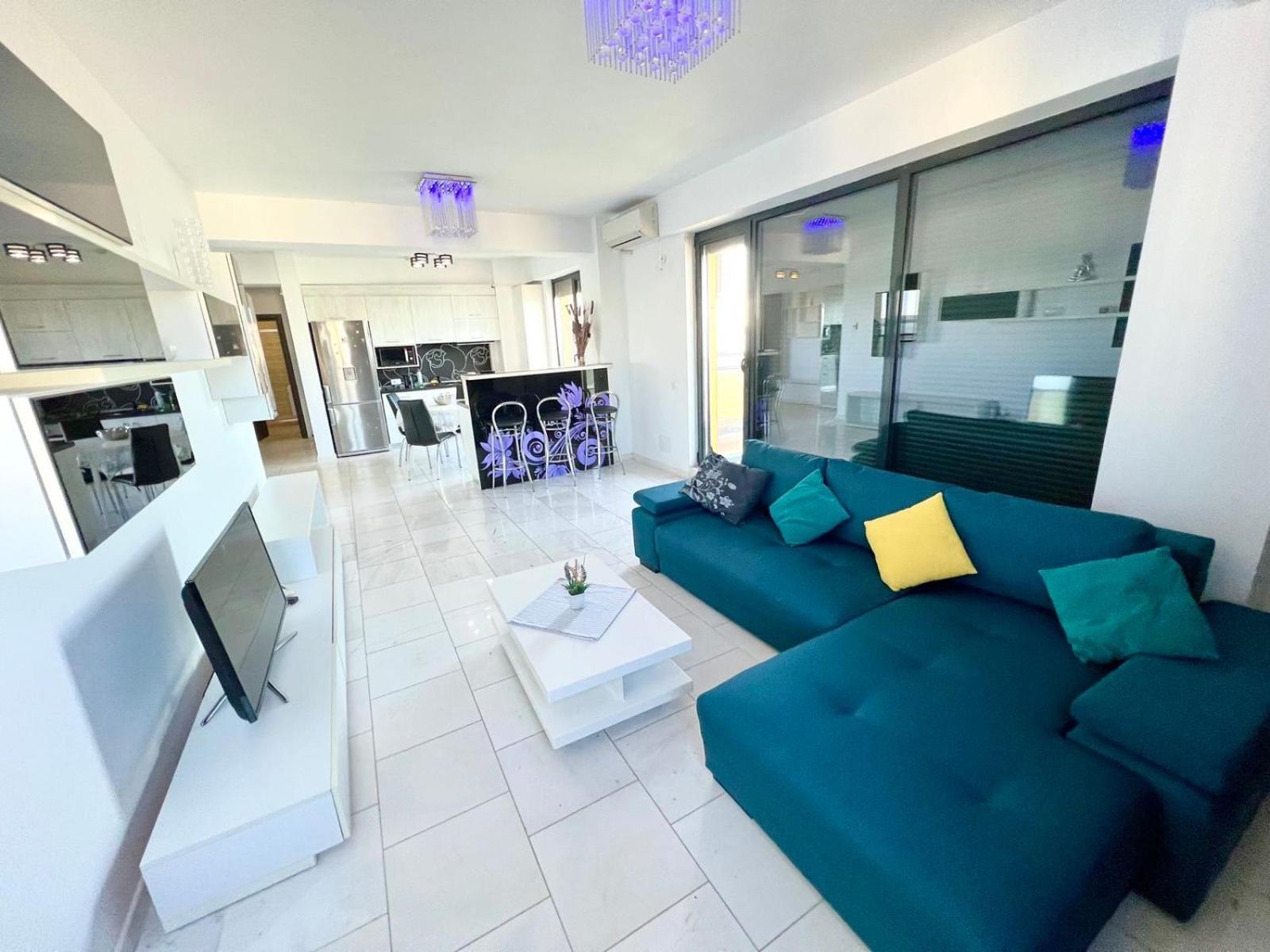 Sophia Lake View Suite Mamaia Dış mekan fotoğraf