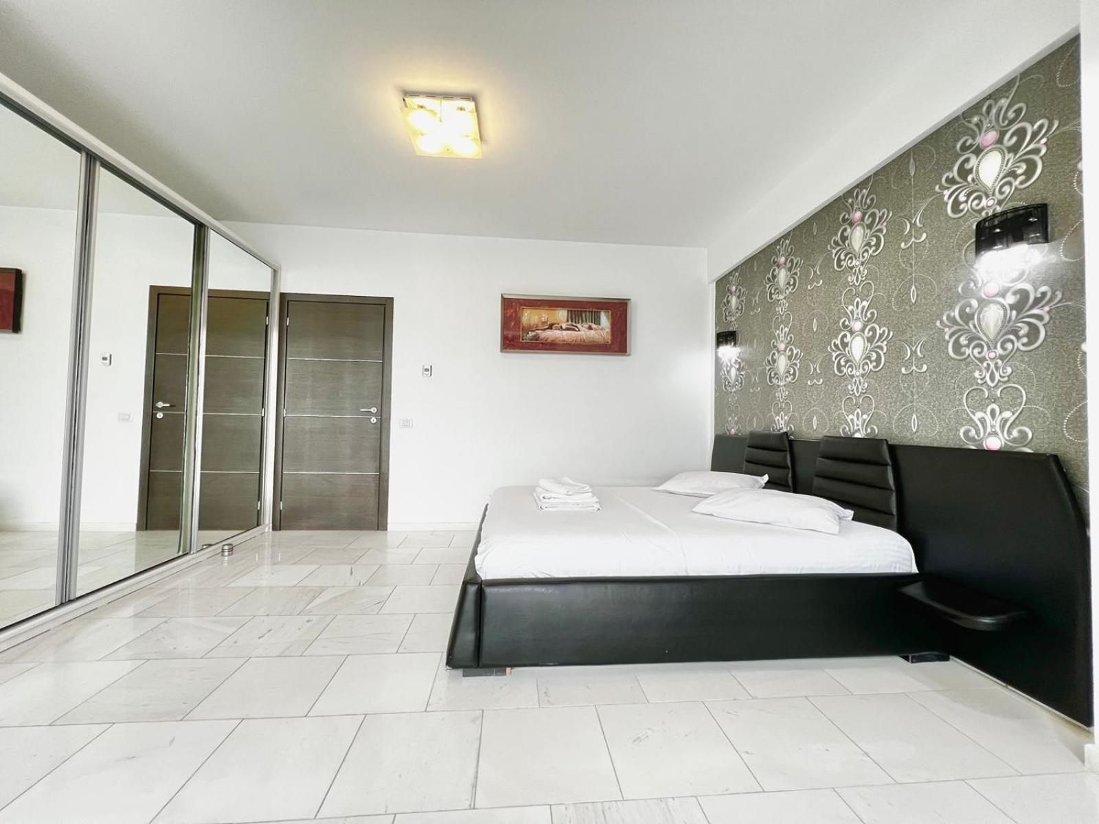 Sophia Lake View Suite Mamaia Dış mekan fotoğraf