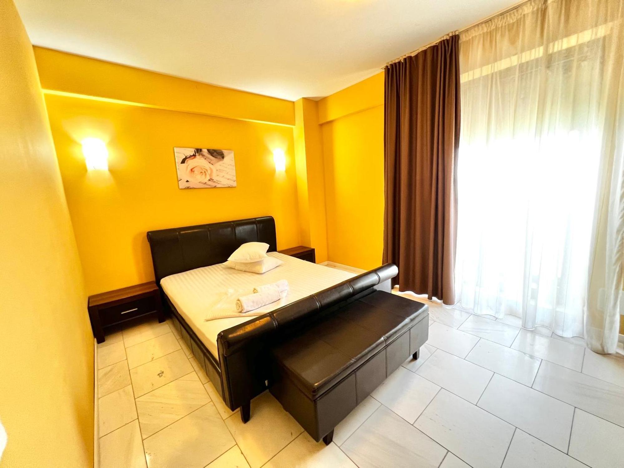 Sophia Lake View Suite Mamaia Dış mekan fotoğraf