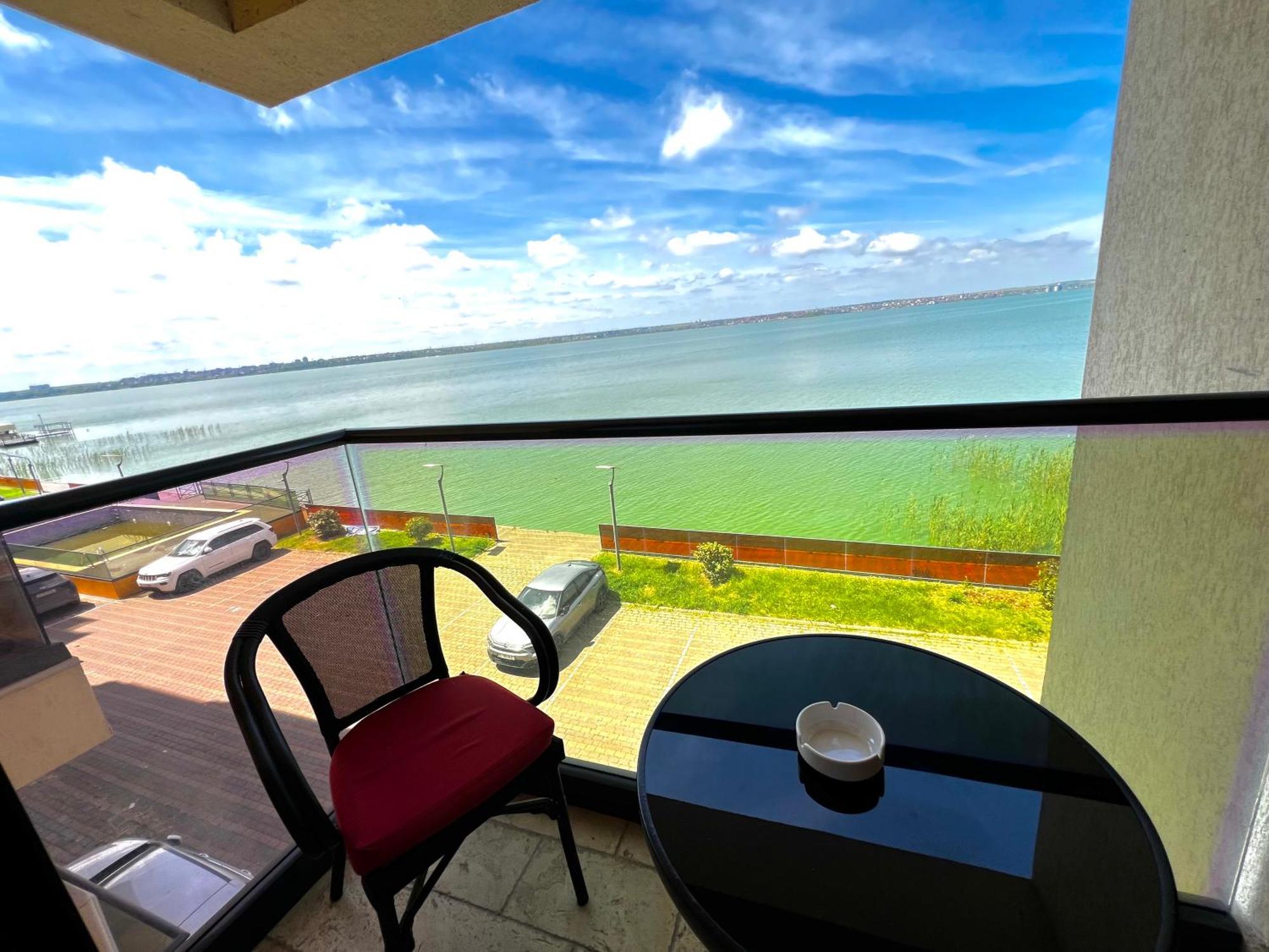 Sophia Lake View Suite Mamaia Dış mekan fotoğraf