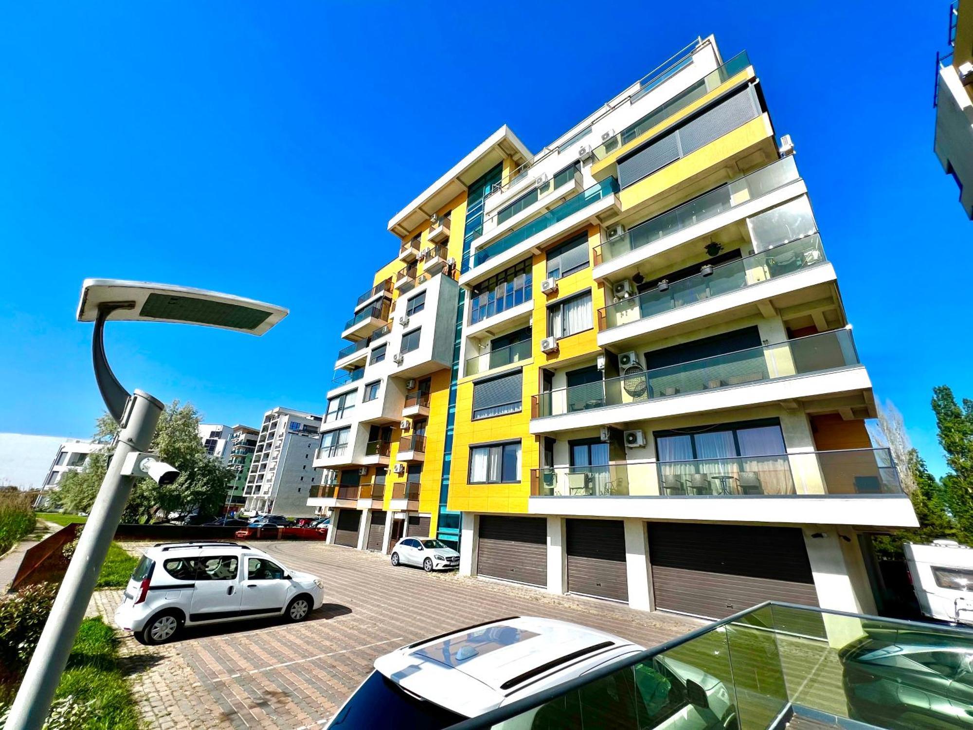 Sophia Lake View Suite Mamaia Dış mekan fotoğraf